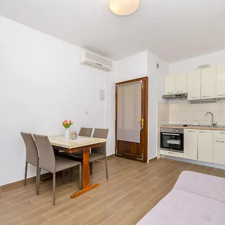 Apartamento Lida