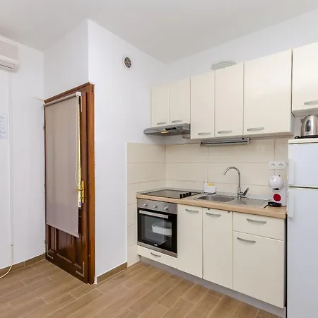 Apartamento Lida